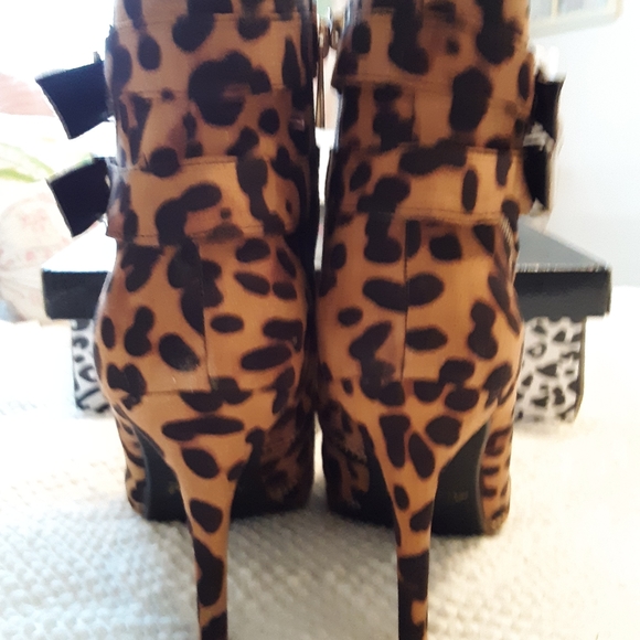 Anne Michelle Leopard Stiletto Ankle Booties - Picture 8 of 8